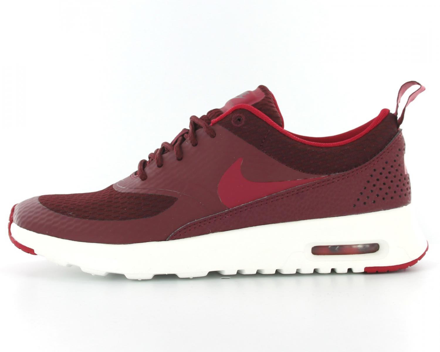 nike thea bordeaux femme