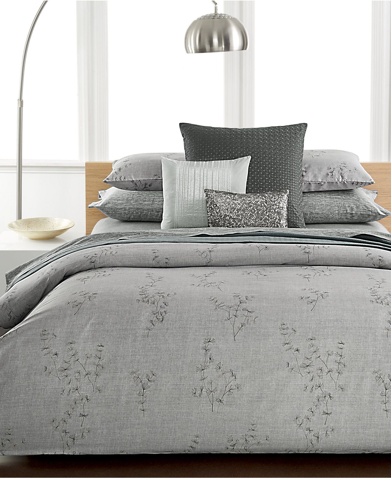 calvin klein bedding outlet